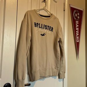 Hollister Long Sleeve Sweatshirt